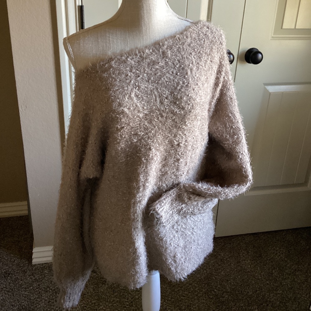 L Love Slouchy Chenille Sweater - Size M | Soft Taupe Cozy Knit